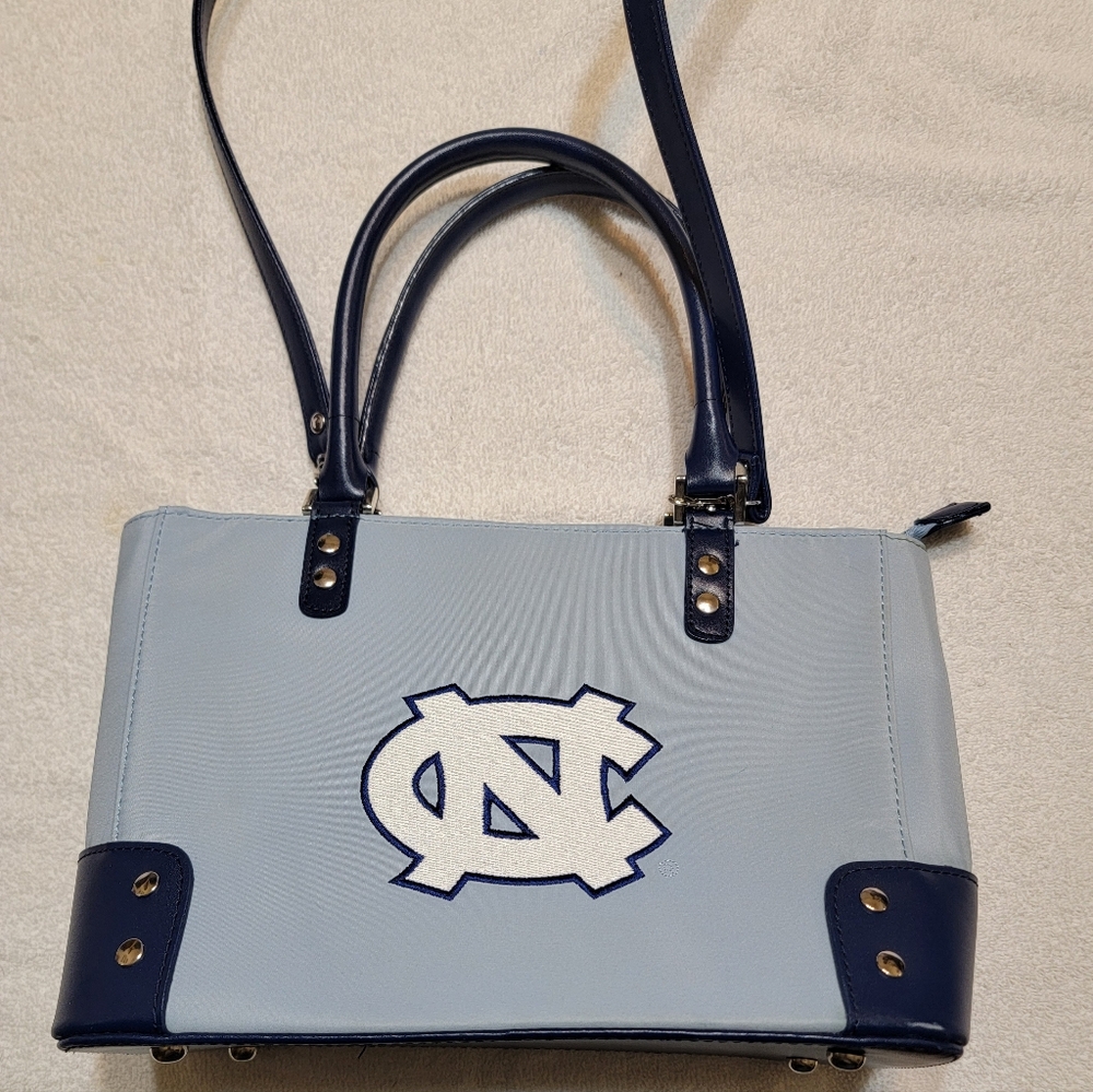 North Carolina Tarheels Pocketbook 11 1/2" X 5" X 8"
